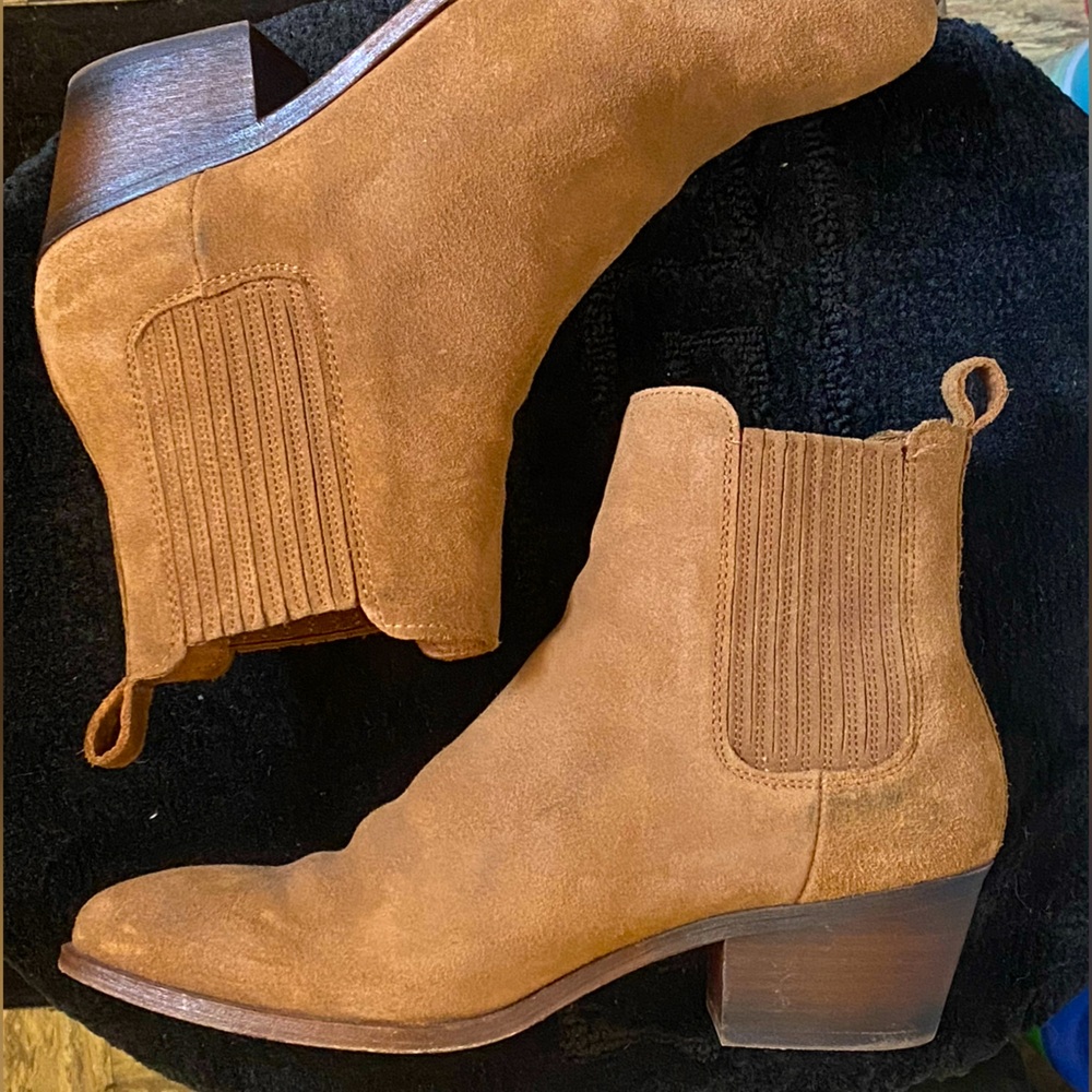 Thursday 'Dreamer' Bootie • Golden Brown • 8
